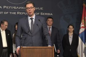 KURIR TV VLADA SRBIJE Vučić: Veliki dan za Srbiju, otvoreno novih 1.500 radnih mesta