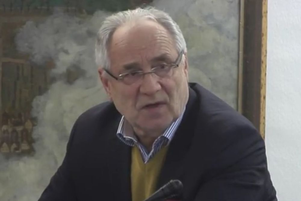 IVO VAJGL: Demonstracije u Makedoniji organizovane da bi se produbile podele