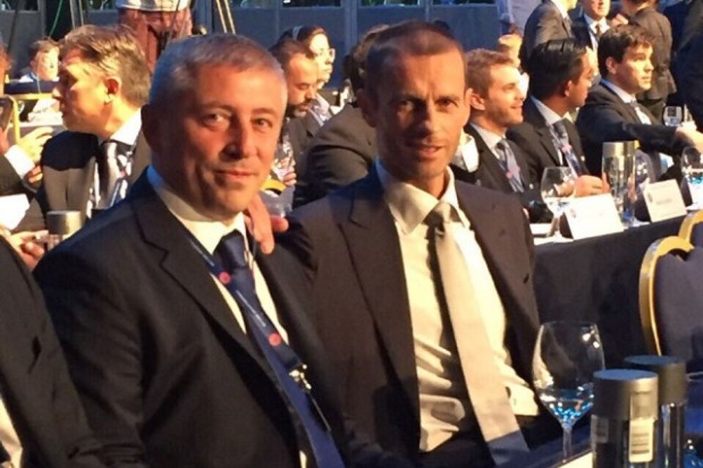 KOKEZA ZVAO, ČEFERIN PRIHVATIO: Predsednika UEFA u petak gost FSS