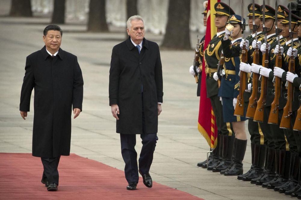 NIKOLIĆ POČASNI GRAĐANIN PEKINGA: Kina u čast posete donirala Srbiji 14 miliona evra