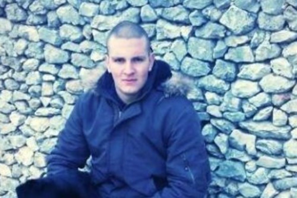 UBICA RODITELJA DOŽIVEO NERVNI SLOM: Mladić (19)  puko u ćeliji, hitno prebačen u zagrebačku bolnicu