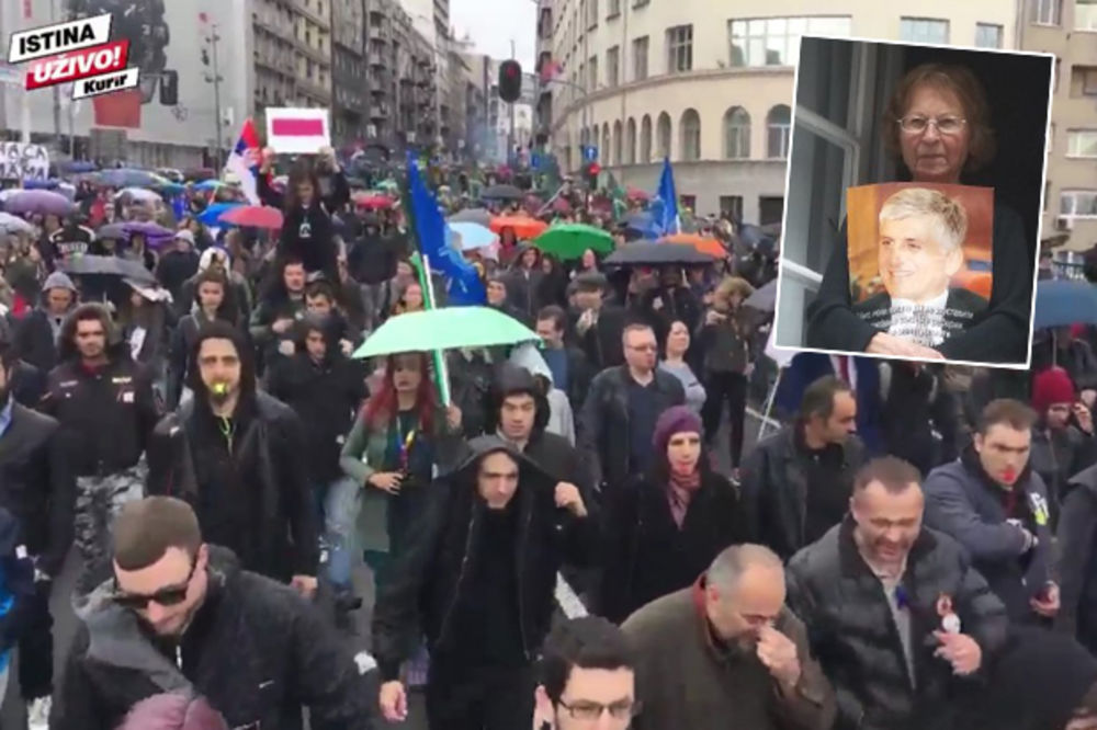 GRAĐANI MAŠU SA PROZORA, CENTROM ODZVANJAJU PIŠTALJKE: Ovako su tviteraši pratili PROTEST u Beogradu