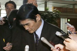 LUPIO, PA OSTAO BEZ FUNKCIJE: Ministar u JAPANU podneo ostavku zbog neprikladne izjave