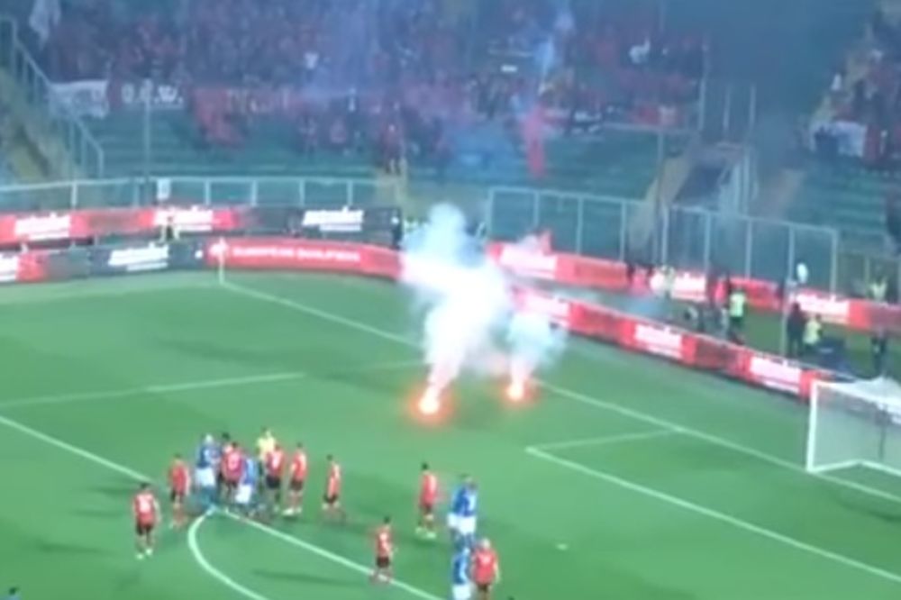 SKANDALOZNA ODLUKA! Evo kako je FIFA kaznila Albaniju zbog divljanja huligana na meču sa Italijom