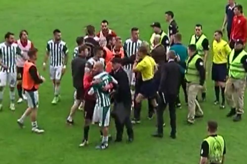 (VIDEO) SKANDAL U BOSNI: Ovo je snimak pokušaja nameštanja utakmice! Golman odbio, pa ga Hrvat tukao
