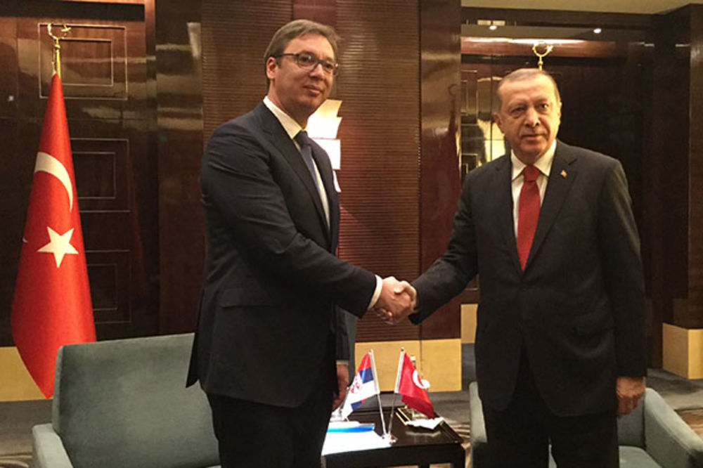 SA PREDSEDNIKOM TURSKE U PEKNIGU: Vučić se susreo sa Erdoganom