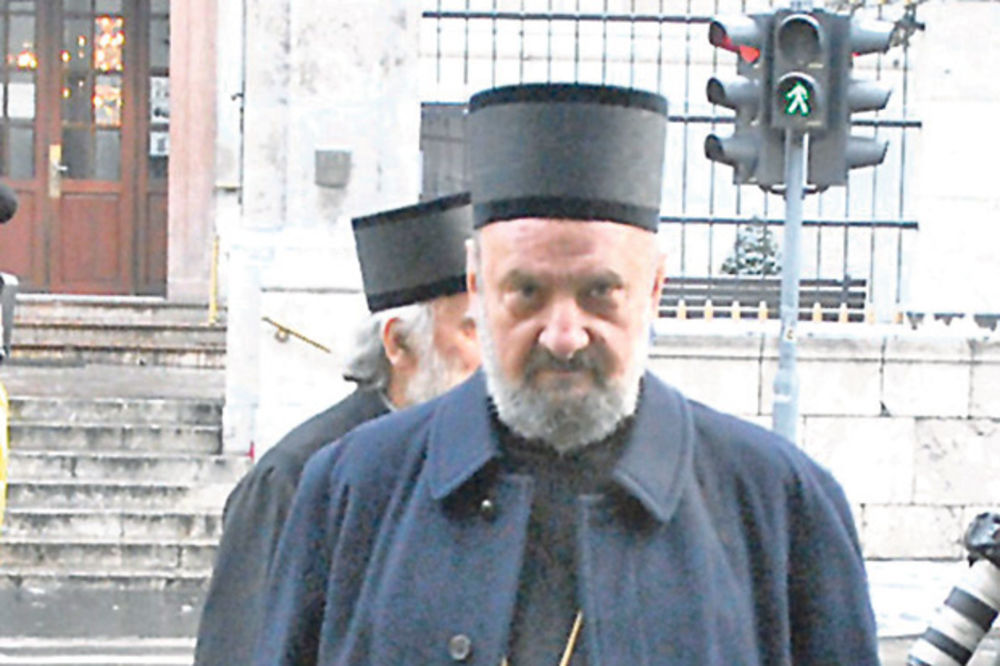NESLOGA U SPC: Penzionisani episkop Kačavenda posvađao vladike