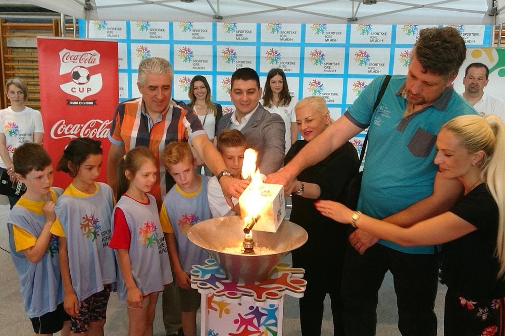 (KURIR TV) OVACIJE ZA LEGENDU: Andrija Gerić otvorio Sportske igre mladih u Novom Sadu