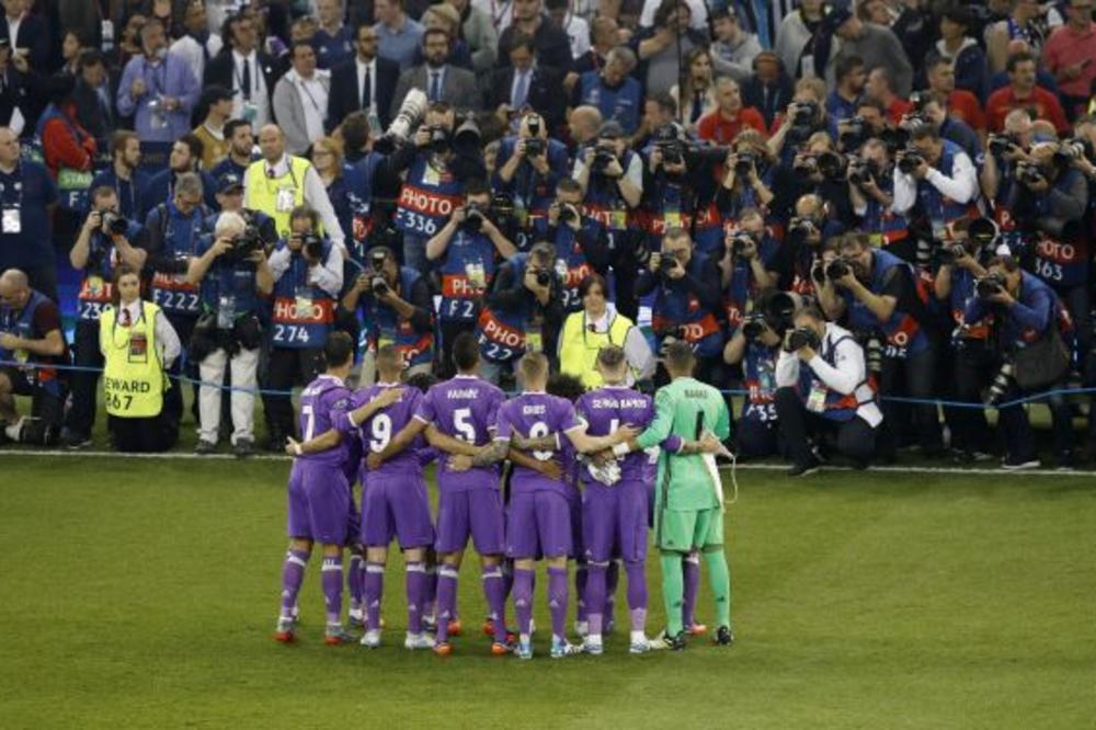(VIDEO) ANTOLOGIJSKA PREVARA! Fudbalerima Real Madrida dva dana trebalo da shvate da su nasamareni