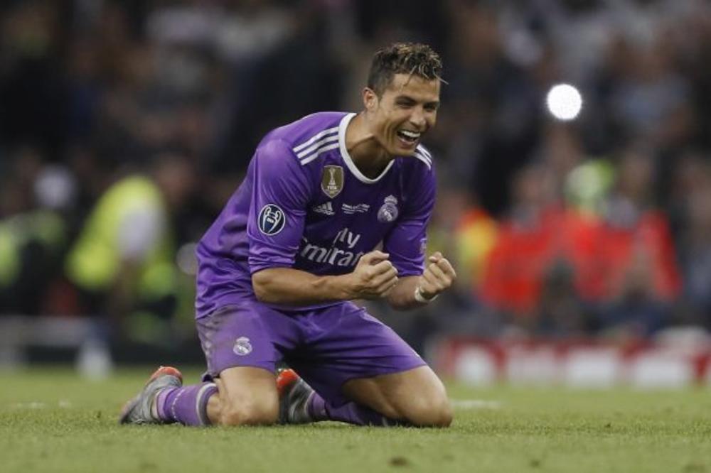(FOTO) PROLEPŠAO SE: Kristijano Ronaldo promenio imidž posle finala