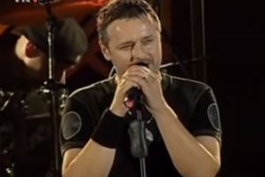 (VIDEO) TOMPSON NA ZAGREVANJU HRVATA: U Istanbulu pušten hit pevača koji veliča ustaštvo