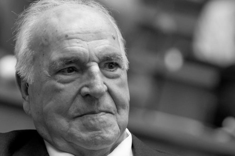 ODLAZAK KANCELARA KOJI JE UJEDINIO NEMAČKU: Helmut Kol preminuo u 87. godini
