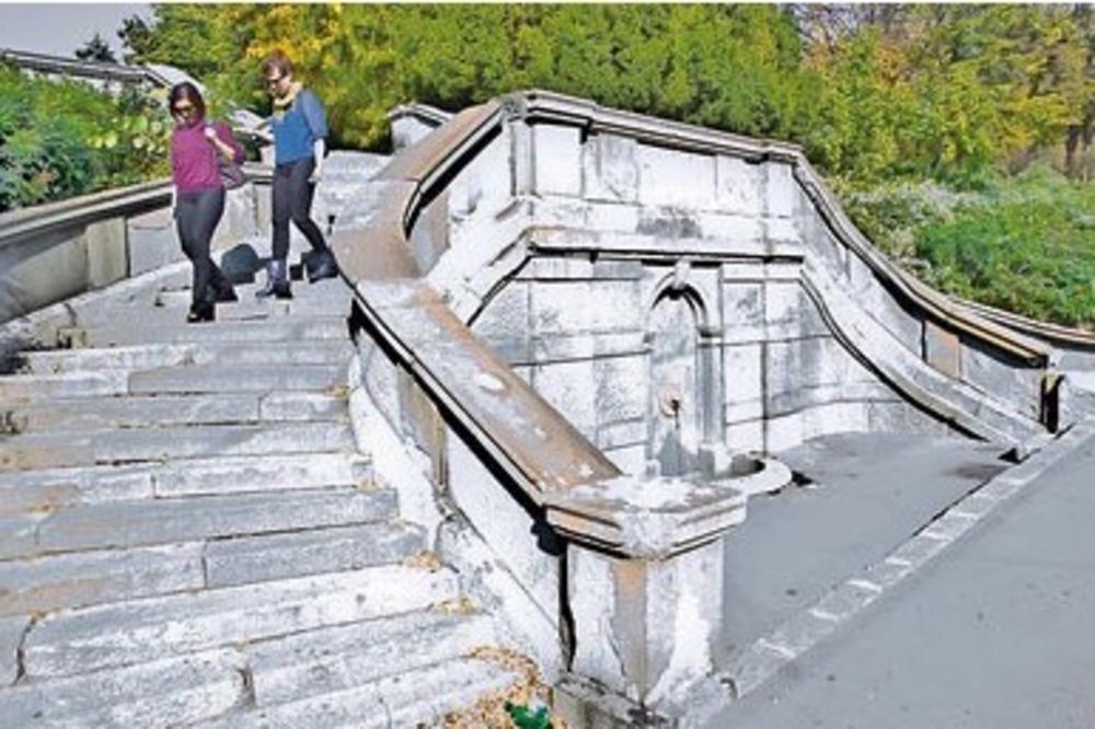 OBNOVA ĆE TRAJATI 4 MESECA: Turci daju novac za popravku stepeništa na Kališu