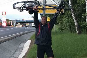 EKSKLUZIVNO OSTVARIO SVOJ SAN: Ivan iz Šida stigao biciklom u Moskvu