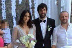 (FOTO) ŠLIC DO KUKA: Procurila slika mladenaca! Pogledajte kako Jelisaveta izgleda u venčanici!