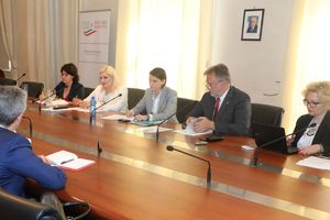 SAMIT U TRSTU: Premijerka Brnabić sa delegacijom EIB