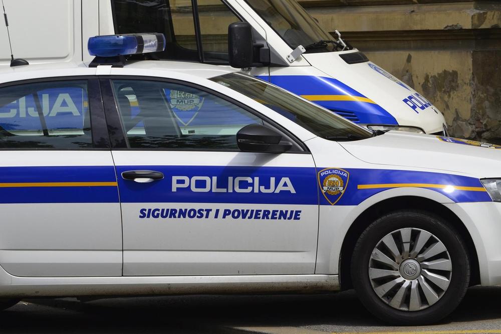 PUCNJAVA U ZAGREBU: Policija privela više ljudi!