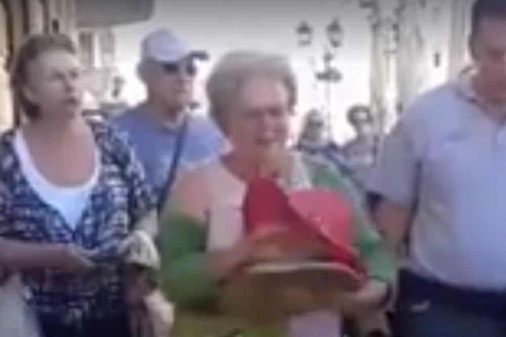 (VIDEO) DETE MI JE BOLESNO OD LEUKEMIJE, NE DIRAJTE ME: Komunalci terali prodavačicu sa ulice, a onda se pojavio čovek koji im je uterao strah u kosti!