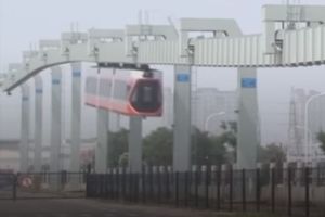 (VIDEO) NEBESKI VOZ: Novi kineski transport tek pušten u rad, a već obara sve rekorde