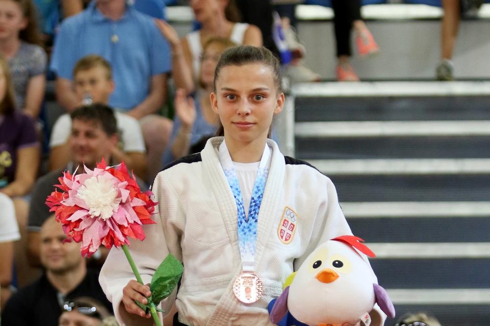 PRVA MEDALJA ZA SRBIJU: Bjelićeva osvojila bronzu u Đeru
