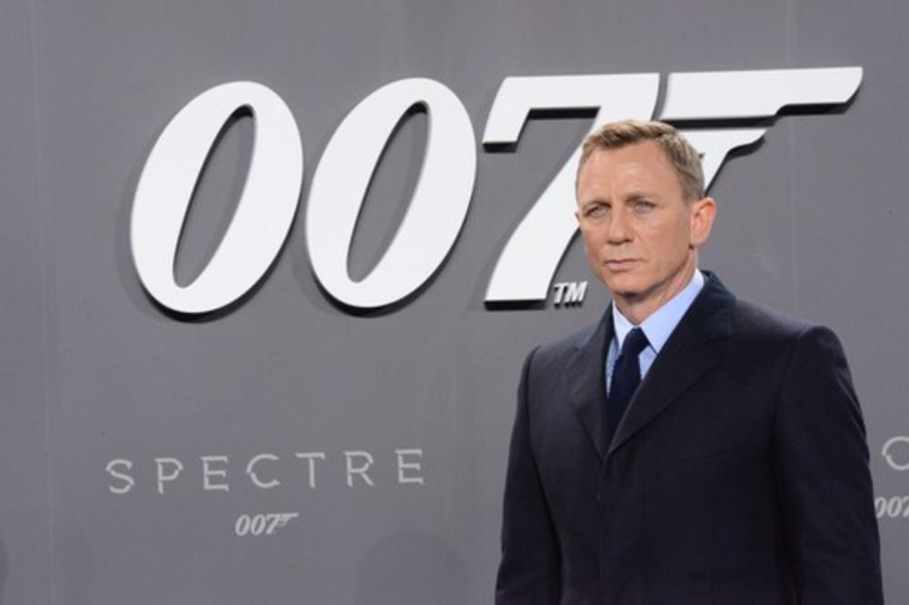 REKO PA POREKO: Danijel Krejg će ipak glumiti Džejmsa Bonda, a ovo je pravi razlog!