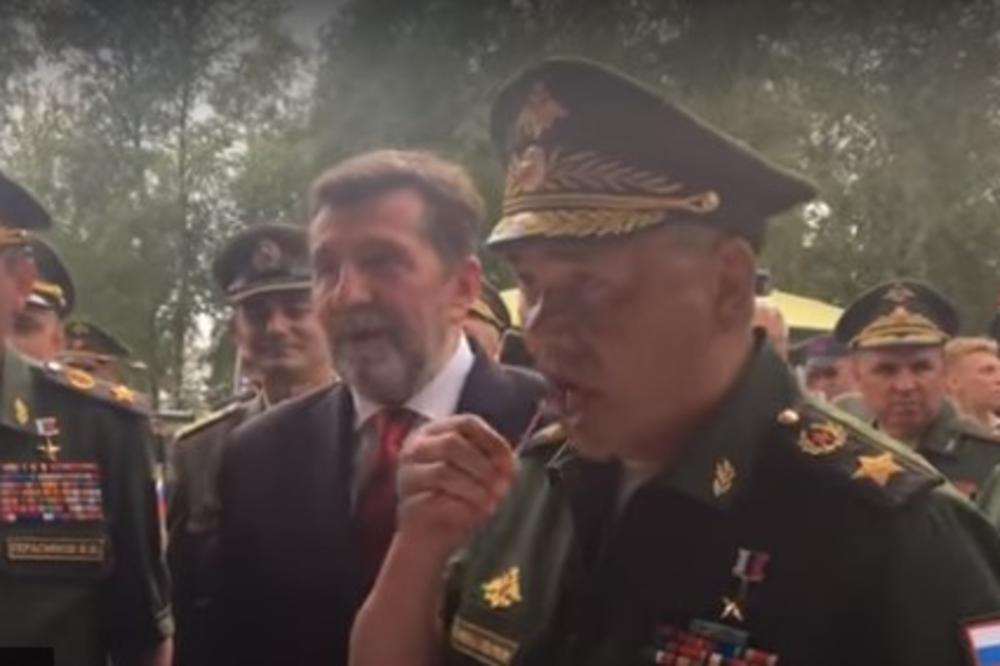 (VIDEO) SRPSKA VOJSKA BITKU BIJE ĆEVAPIMA: Ruskog ministra osvojili čačkalicom!
