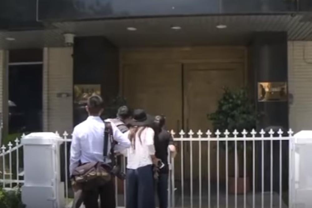 (VIDEO) PUCNJAVA U LOS ANĐELESU: Ispalio šaržer na kineski konzulat pa se ubio!