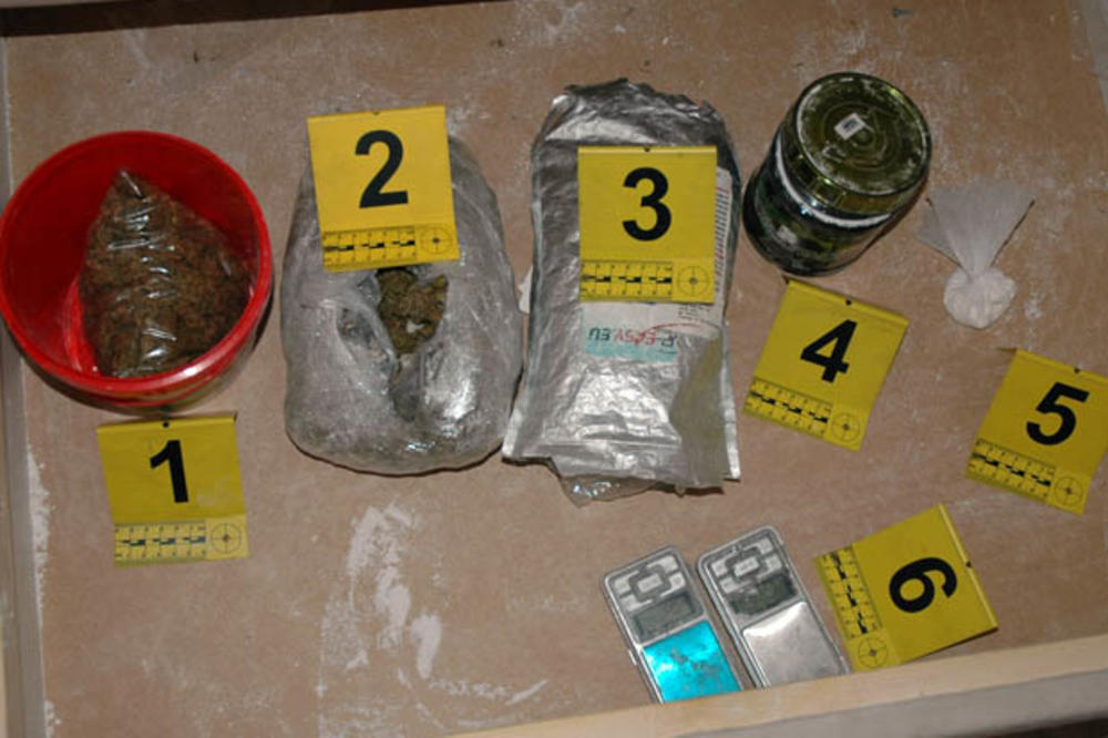 HAPŠENJE U BEOGRADU: Kilogram i po droge držao u stanu