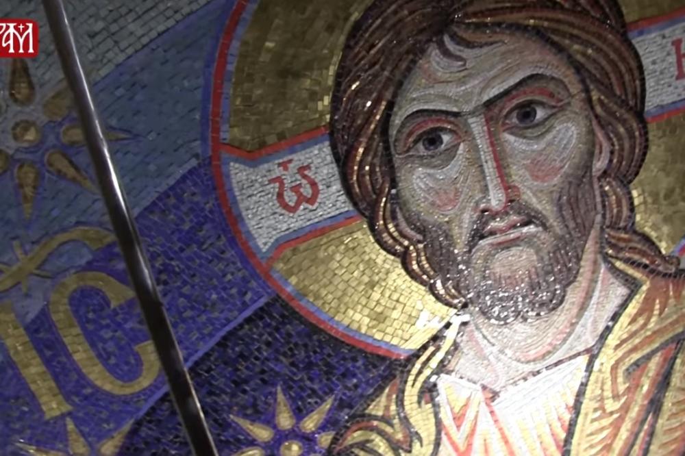 (VIDEO) LEPOTA BOŽJA: Ovako izgleda veličanstveni mozaik na kupoli Hrama Svetog Save