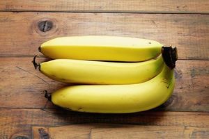 PAZITE KADA IH BIRATE: Ako dnevno pojedete 2 banane, u telu će vam se desiti ove 4 stvari!