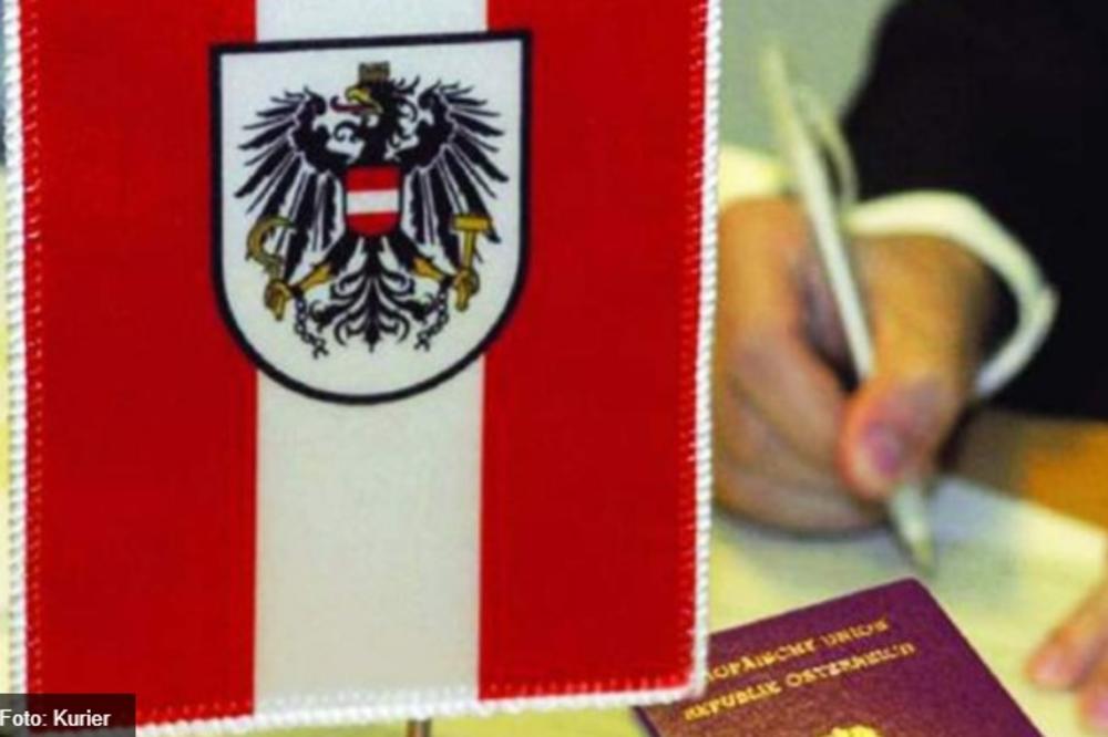 AUSTRIJA DOBILA 4.695 NOVIH DRŽAVLJANA: Sa novim pasošem najviše građana iz BiH!