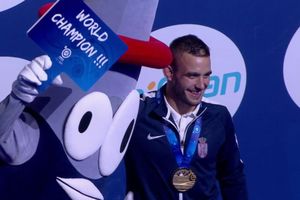 VIKTOR NEMEŠ ŠAMPION PLANETE: Srpski rvač u finalu pobedio branioca titule i osvojio zlato na SP u Francuskoj