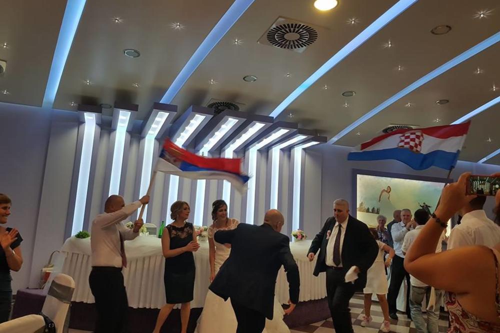 FOTKA KOJA JE SVE ODUŠEVILA: Ovako je izgledala srpsko-hrvatska svadba u Mostaru