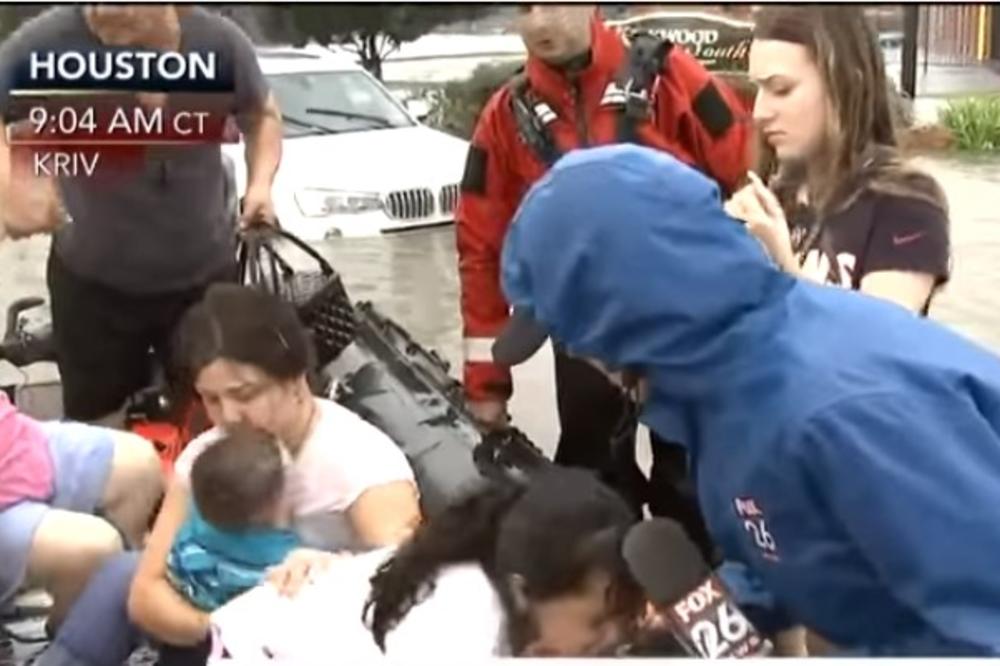 (VIDEO) KATASTROFA U TEKSASU: Uragan se vraća, potop u Hjustonu, ljudi zarobljeni u kućama, desetine nestalih u oluji!