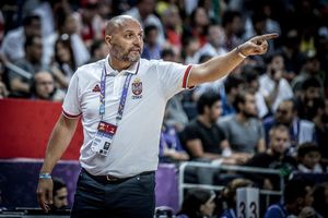 (KURIR TV) INVAZIJA NA BRANKA LAZIĆA: Đorđević besan zbog suđenja na Evrobasketu