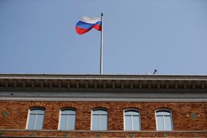 DIPLOMATSKI RAT SE ZAOŠTRAVA: SAD zabranile ulazak ruskim diplomatama u konzulat u San Francisku