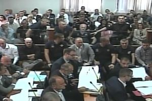 SRPKINJA ŠTRAJKUJE GLAĐU, INCIDENT U SUDNICI U PODGORICI: Advokat optužene Brane Milić napustio pretres