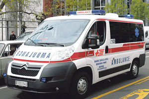 NOĆ U BEOGRADU: Motociklista povređen na auto-putu za Novi Sad, u još dva udesa povređeno troje