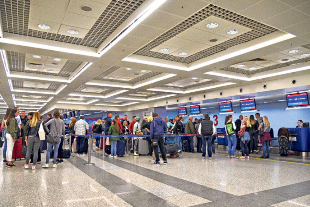 KINEZI ODUSTALI: Za koncesiju za beogradski aerodrom stigle četiri ponude