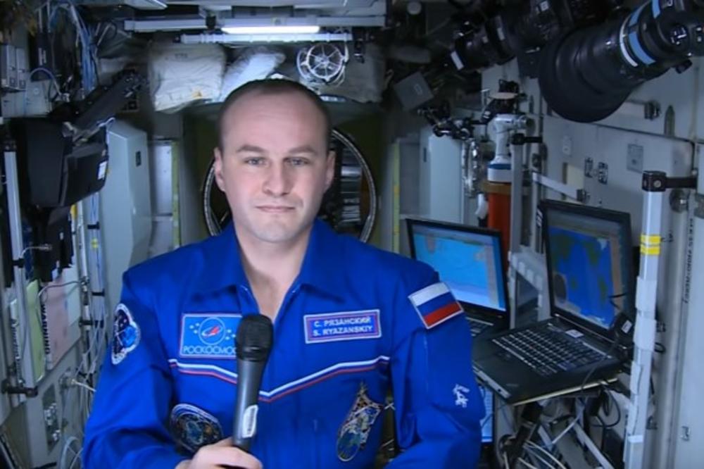 (VIDEO) PRVO OBRAĆANJE SRPSKOJ DECI IZ SVEMIRA: Evo šta je ruski kosmonaut poručio mališanima Srbije