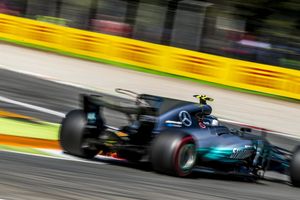 OSTAJE VERAN NEMAČKOM PROIZVOĐAČU: Valteri Botas i naredne sezone vozi za Mercedes