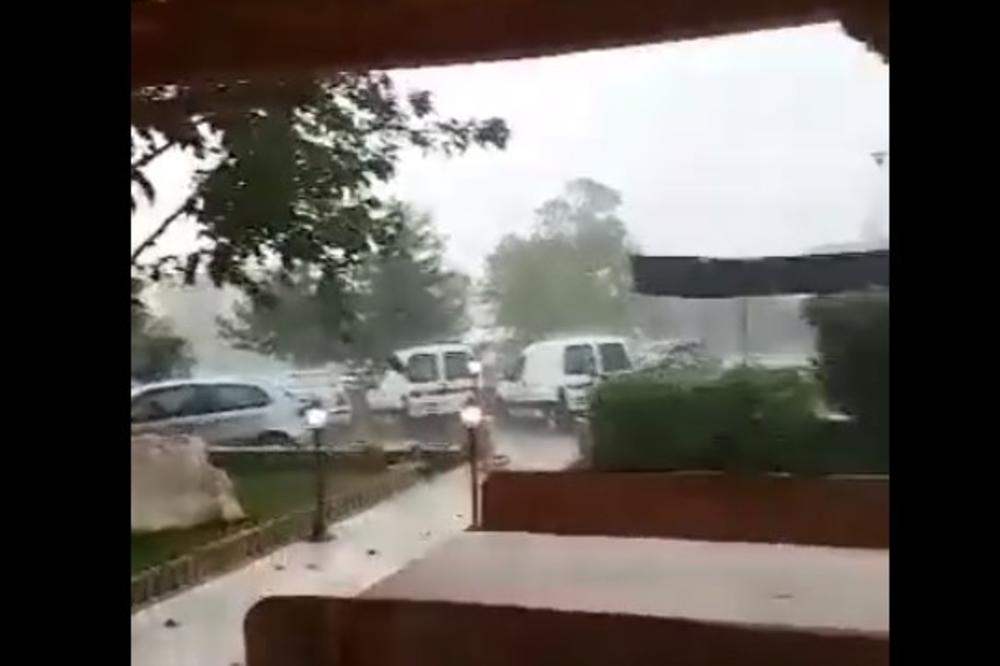 (VIDEO) HRVATSKA OČEKUJE NOVO NEVREME: Jaka kiša u celoj Istri, a očekuje se i firmiranje pijavica!