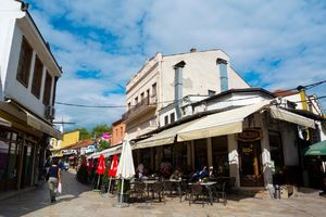SVAĐA MEĐU KOLEGAMA: Menadžera kafića (16) u Skoplju pretukli vlasnik lokala i drugi zaposleni