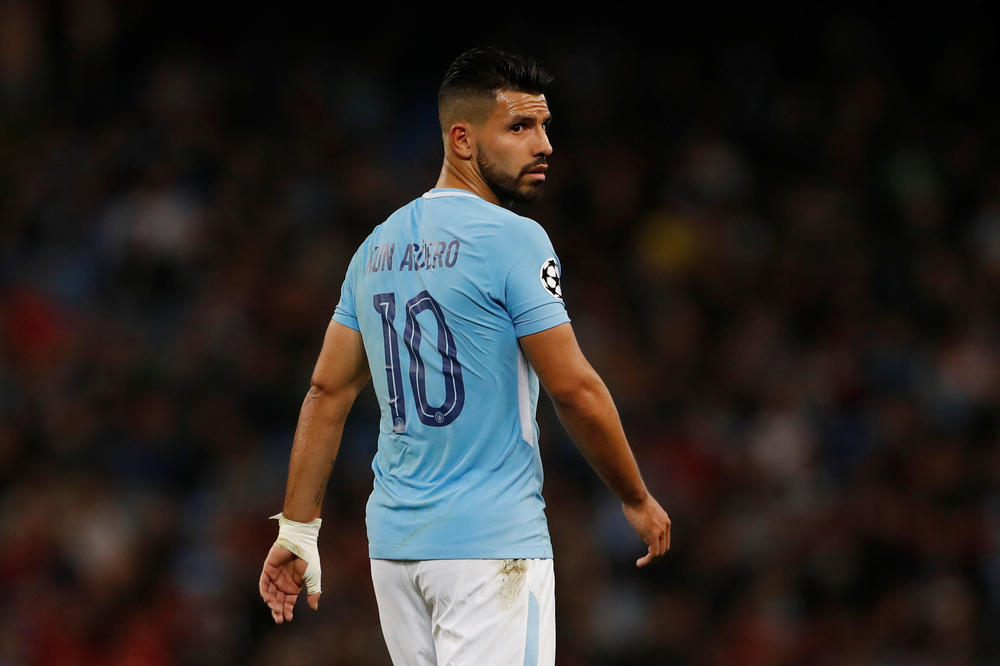 ŽIVOTNA DRAMA ARGENTINSKOG FUDBALERA: Aguero se onesvestio, hitno prebačen u bolnicu