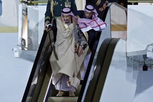 (VIDEO) ČIM JE SLETEO U MOSKVU: Saudijski kralj ovo nije očekivao na izlasku iz aviona