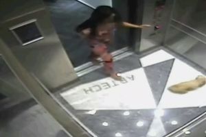 (VIDEO) NAJOMRAŽENIJA ŽENA NA INTERNETU: Šutirala i gazila psa u liftu, ali nije znala da je kamere snimaju
