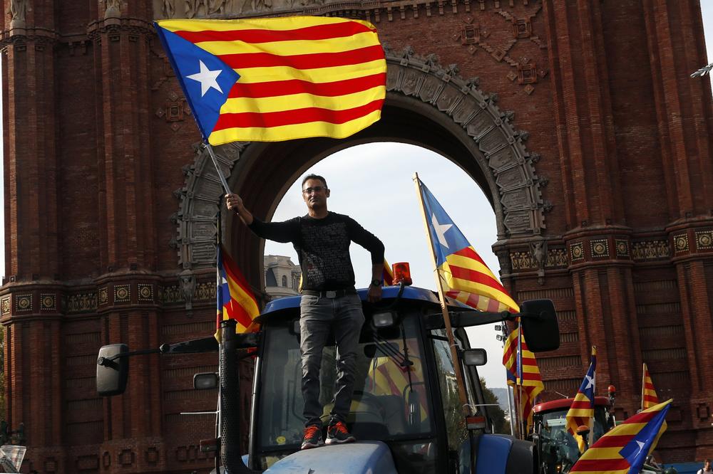 HOĆE LI ŠPANIJA PROĆI KAO JUGOSLAVIJA? Mediji tvrde: Katalonija želi nezavisnost prema modelu Slovenije