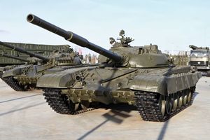 LETEĆI MANEVAR RUSKOG TENKA: Evo šta je T-72 pokazao na poligonu u Indiji! Posetoci prikovani za sedišta! (VIDEO)