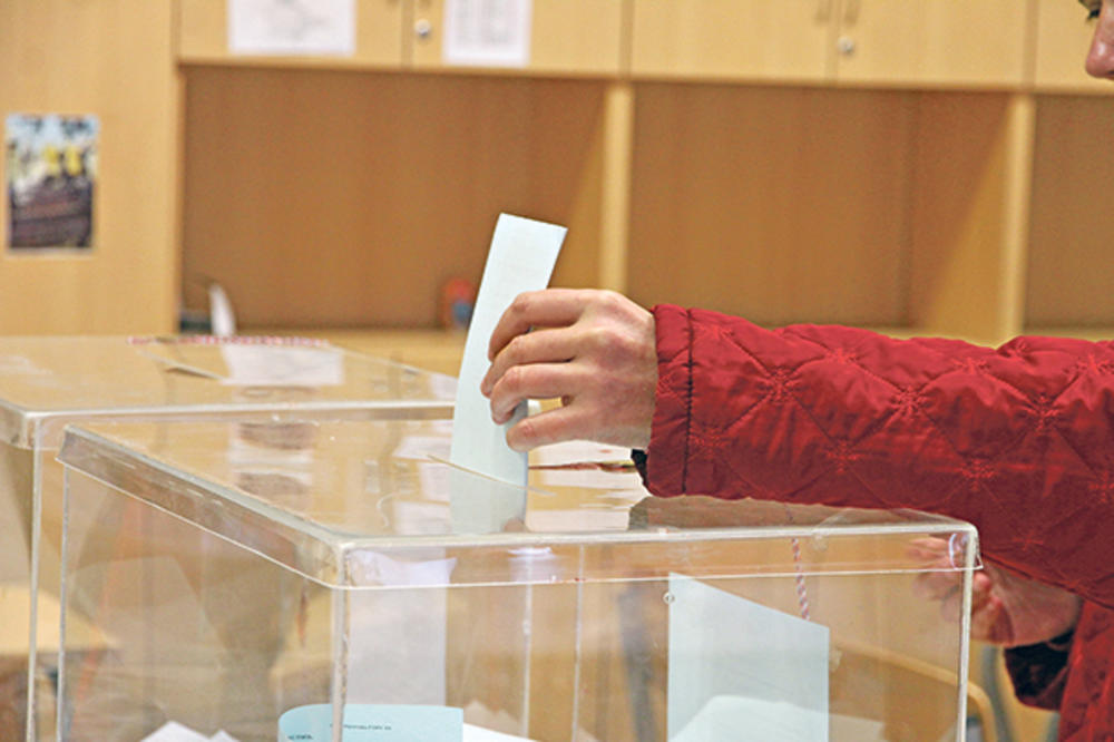 ISTRAŽIVANJE: Na beogradske izbore izašlo bi 48 odsto građana, najviše glasova listi vladajuće koalicije bez SPS