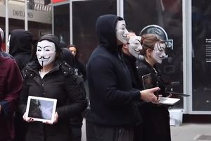 (VIDEO) SVETSKI DAN KOCKE: Aktivisti se bore protiv mučenja životinja u Knez Mihailovoj!